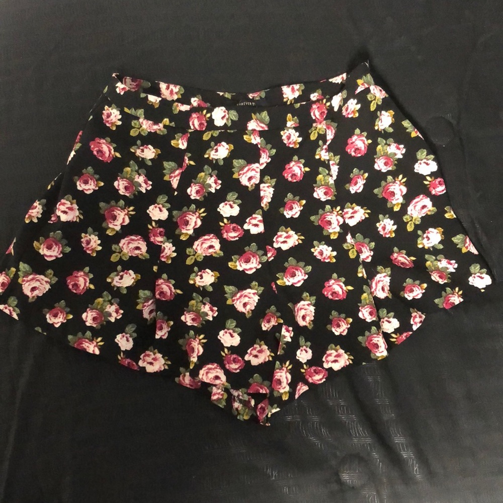 Floral shorts